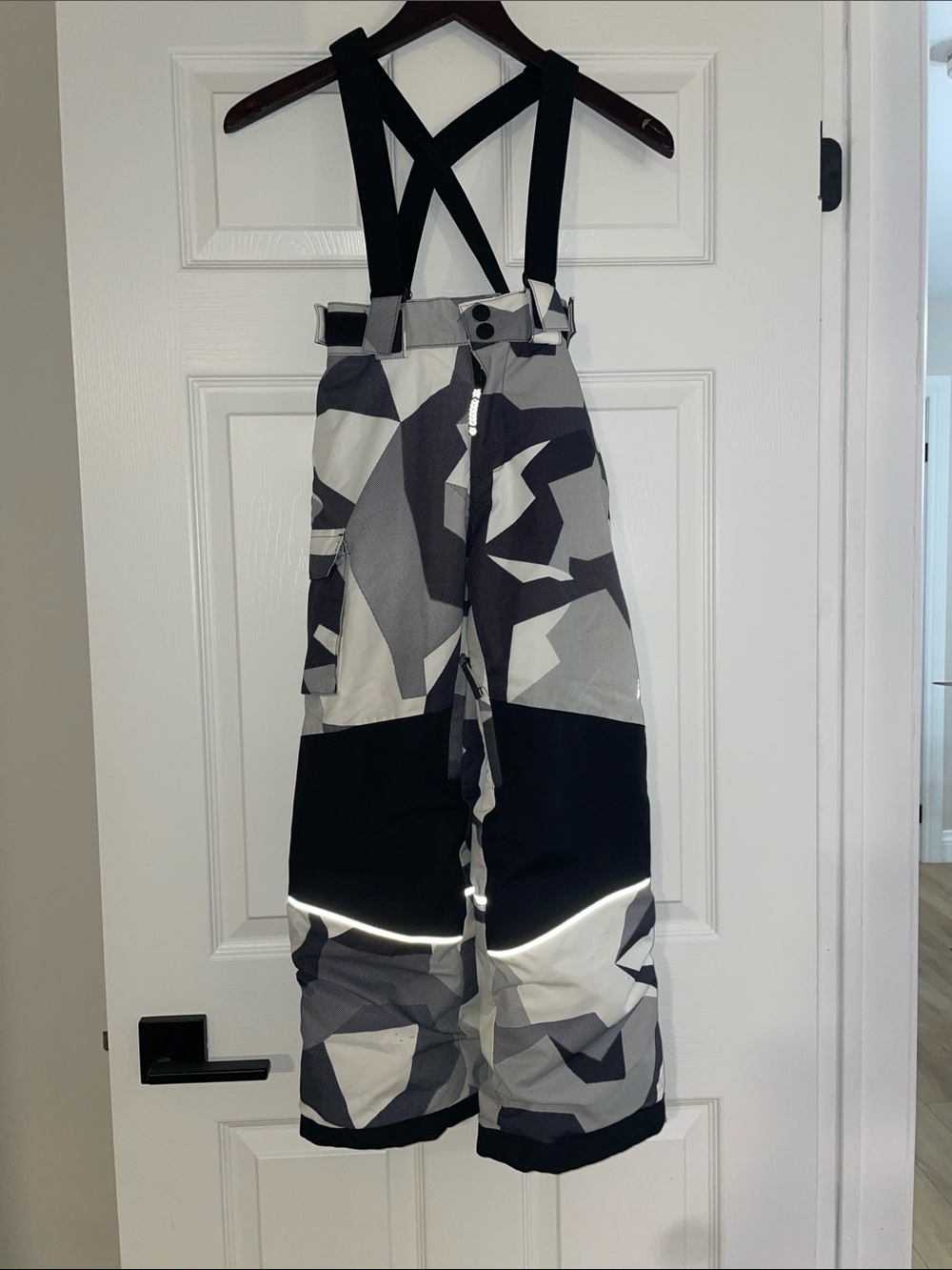 Boys Ripzone Black/Grey Camouflage Ski Pants with Suspenders & Grow with me tech